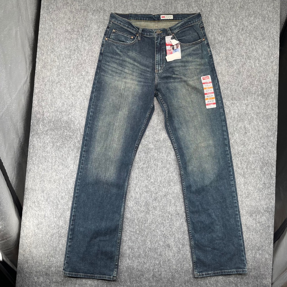 Wrangler Relaxed Boot Jeans Mens 34x34 Medium Wash Flex Denim Blue New
